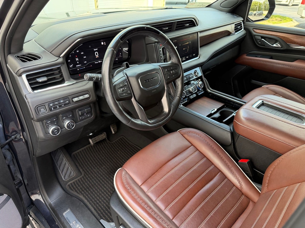 Used 2023 GMC Yukon Denali Ultimate SUV