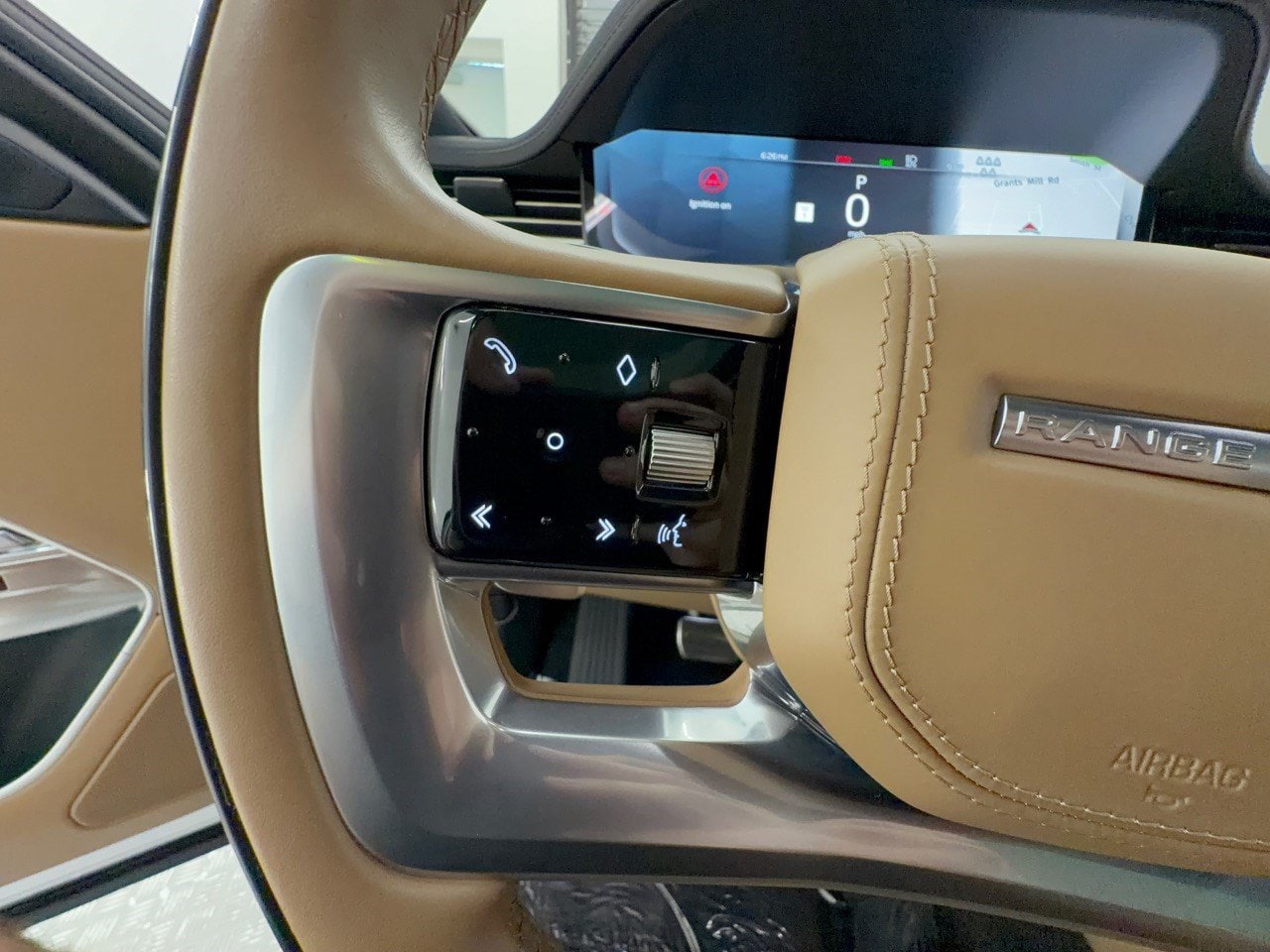 2023 Land Rover Range Rover SE - Photo 17