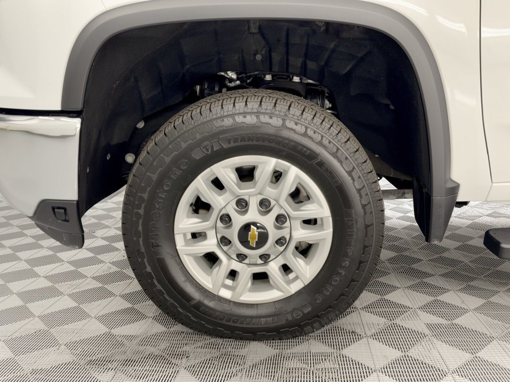 2025 Chevrolet Silverado 2500HD LT - Photo 13