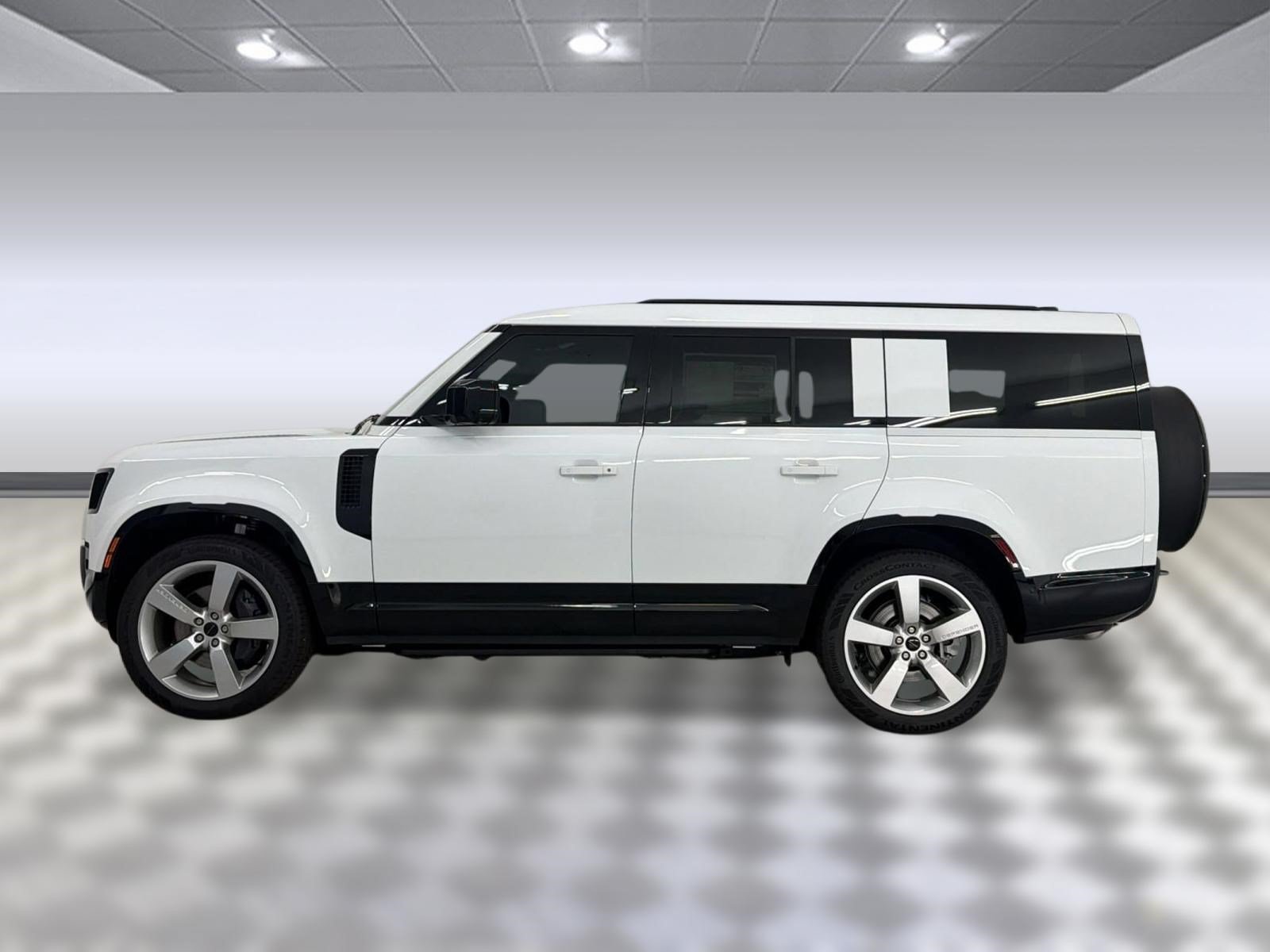 2026 Land Rover Defender 130 X-Dynamic SE SUV