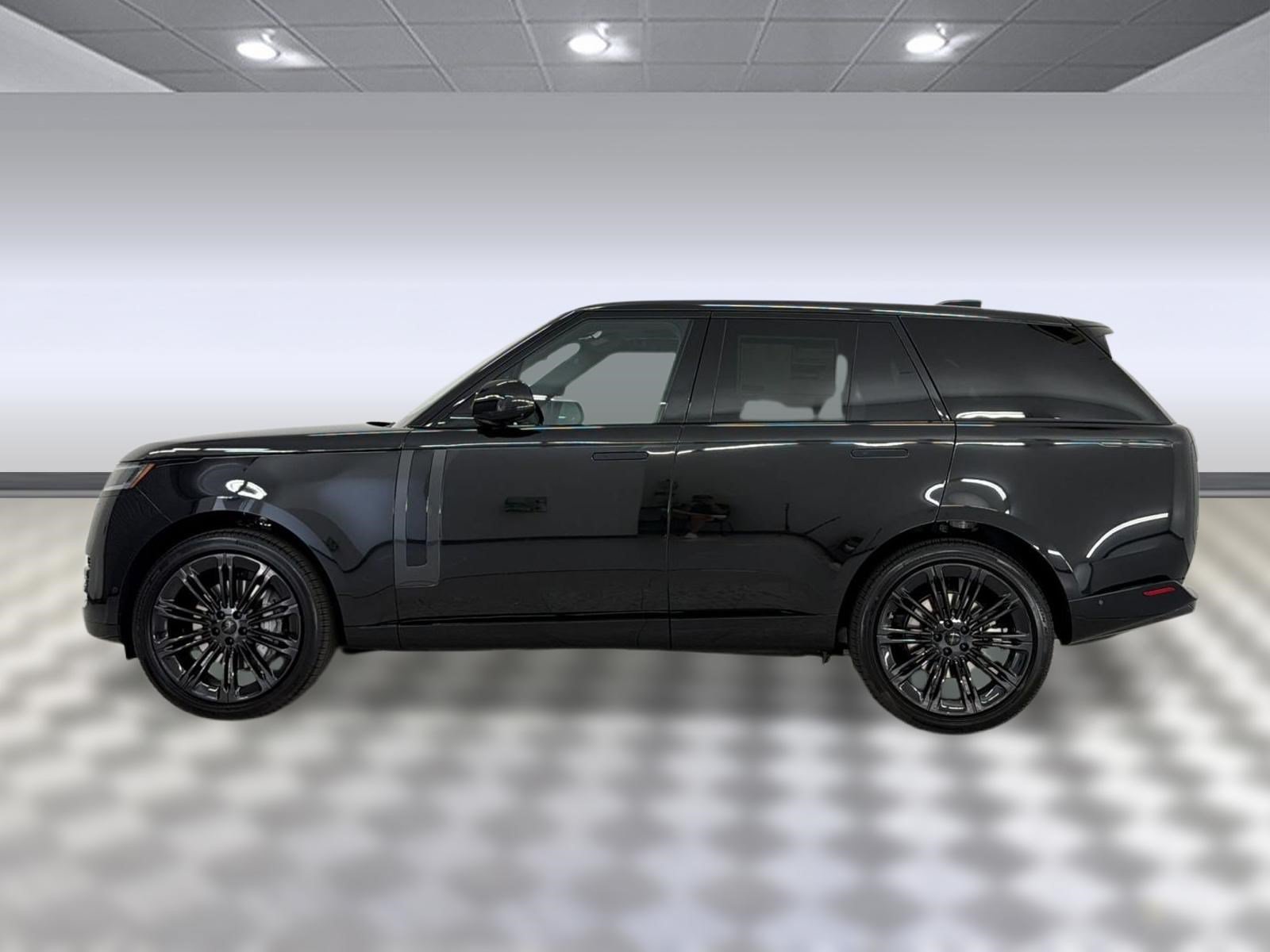 2026 Land Rover Range Rover SE SUV