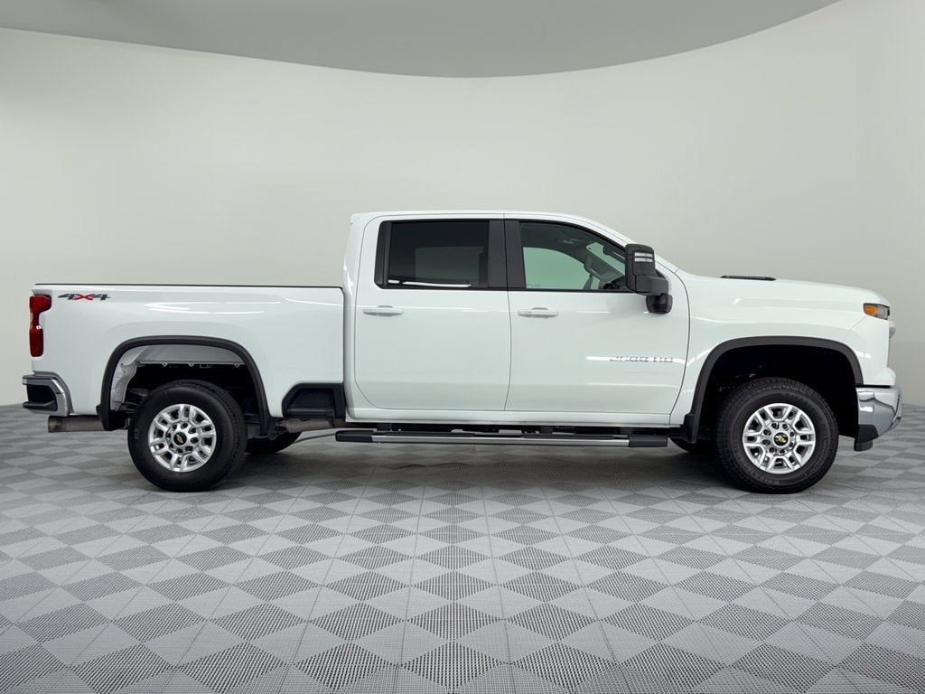 2025 Chevrolet Silverado 2500HD LT - Photo 8