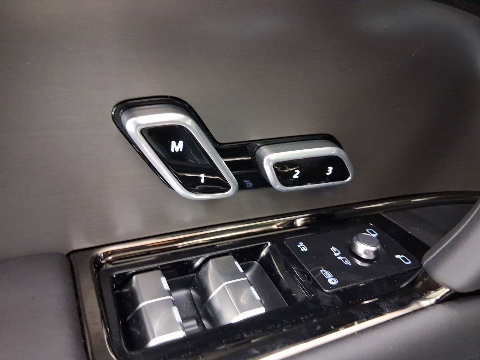 2025 Land Rover Range Rover Sport Dynamic SE - Photo 12