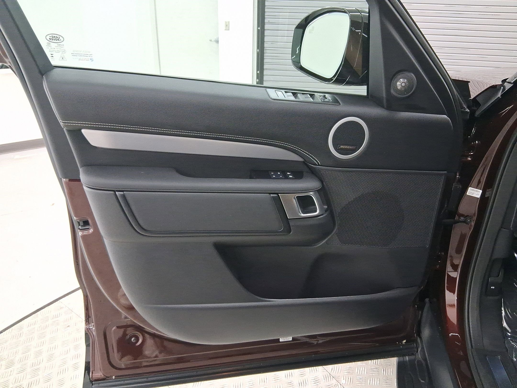 2026 Land Rover Discovery Gemini Edition - Photo 19