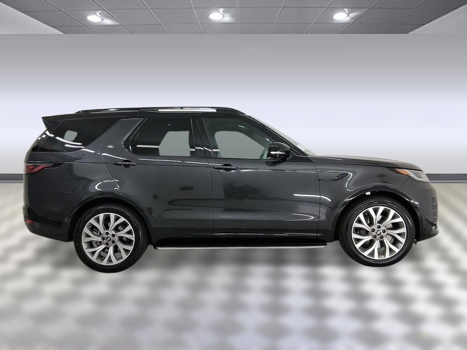 2026 Land Rover Discovery Gemini Edition - Photo 8