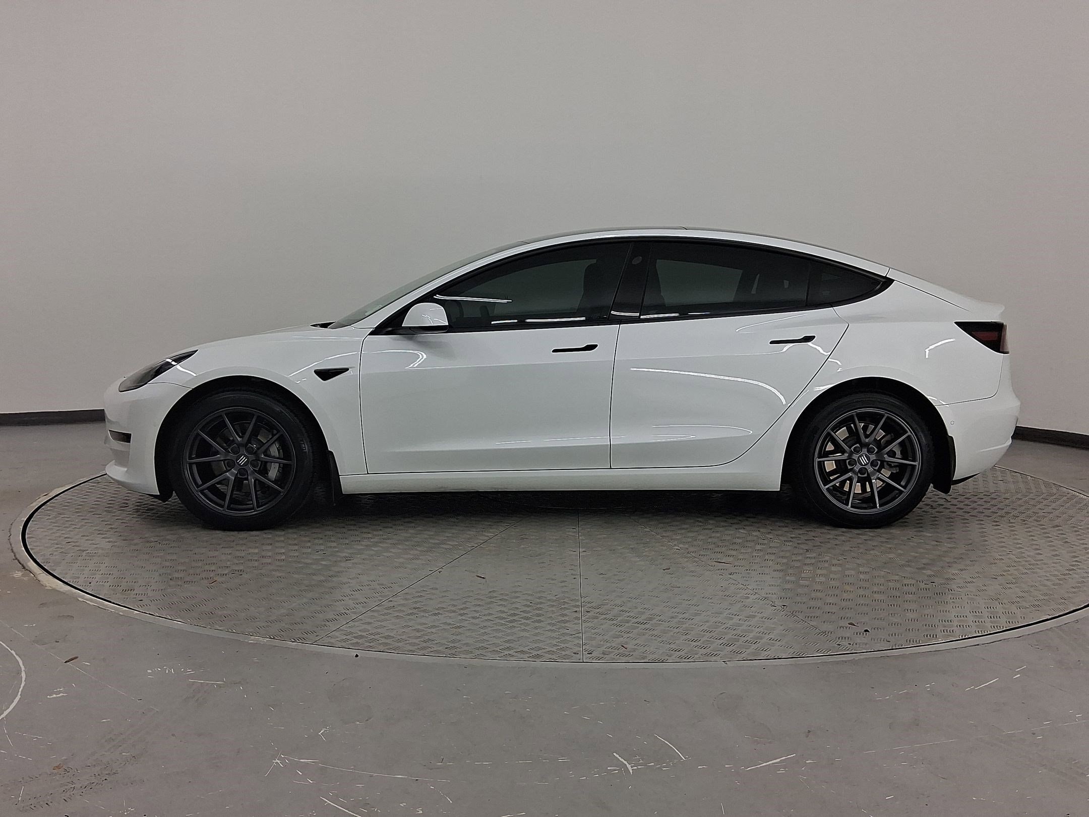 Used 2021 Tesla Model 3 Base with VIN 5YJ3E1EB5MF047305 for sale in Birmingham, AL