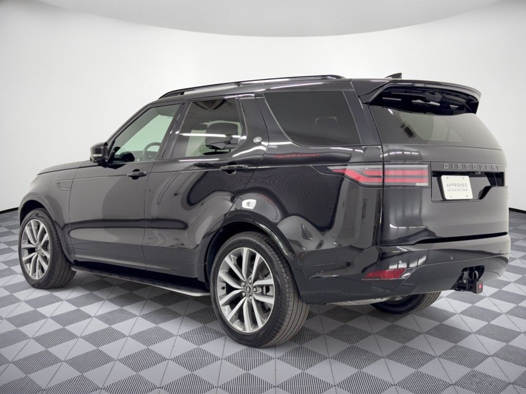 2026 Land Rover Discovery Dynamic SE SUV