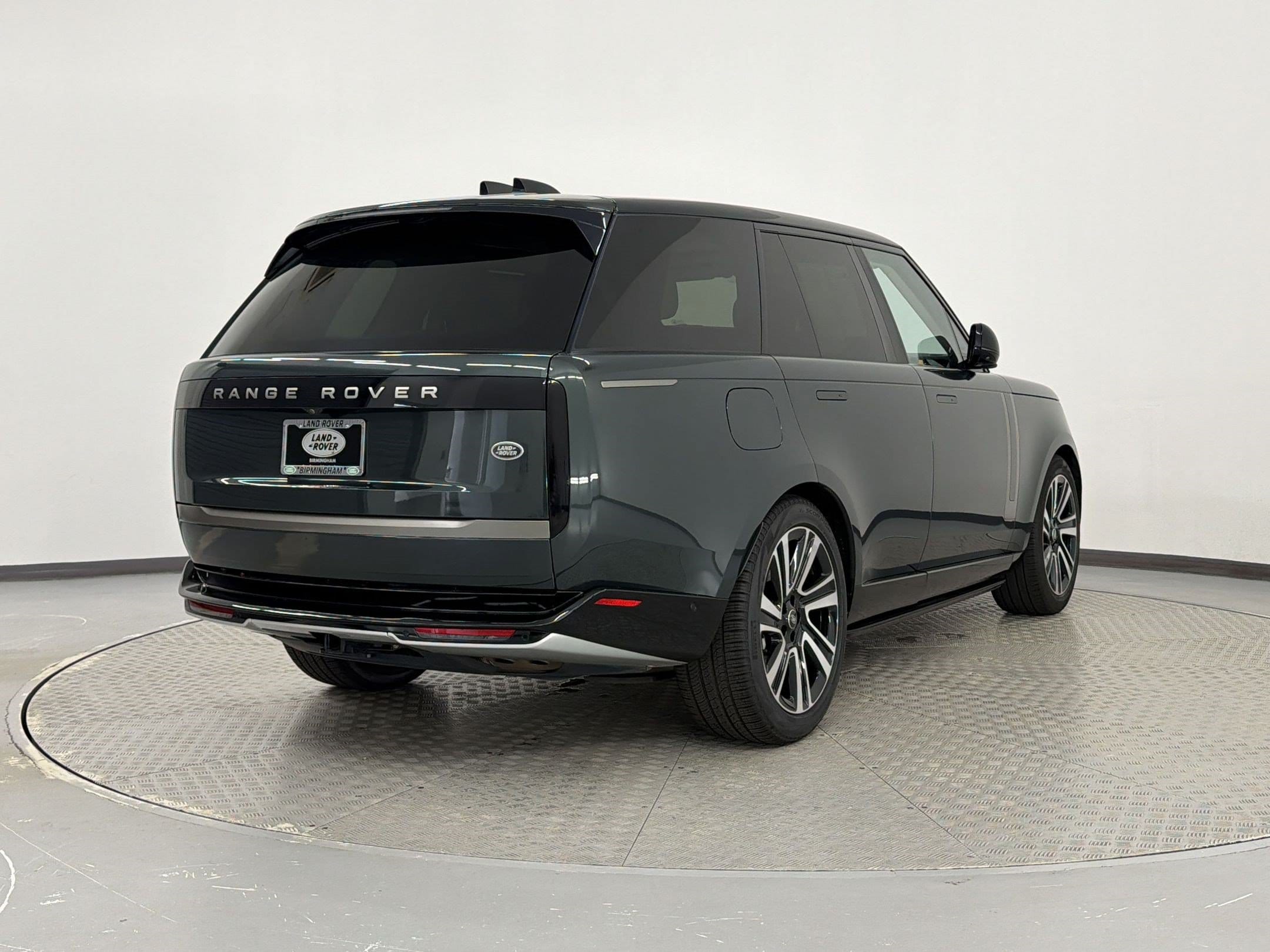 2023 Land Rover Range Rover SE - Photo 9