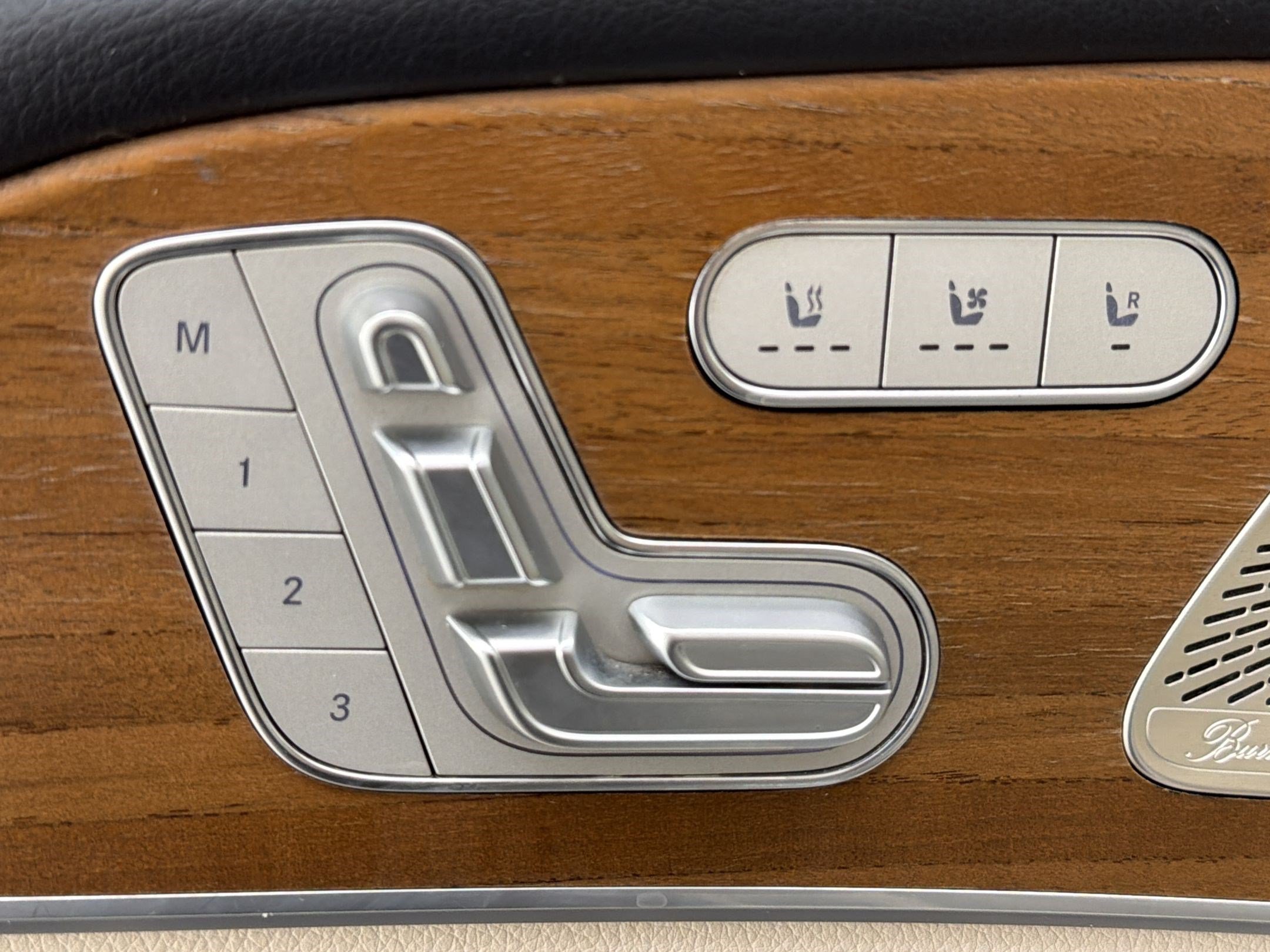2022 Mercedes-Benz GLS GLS450 - Photo 18