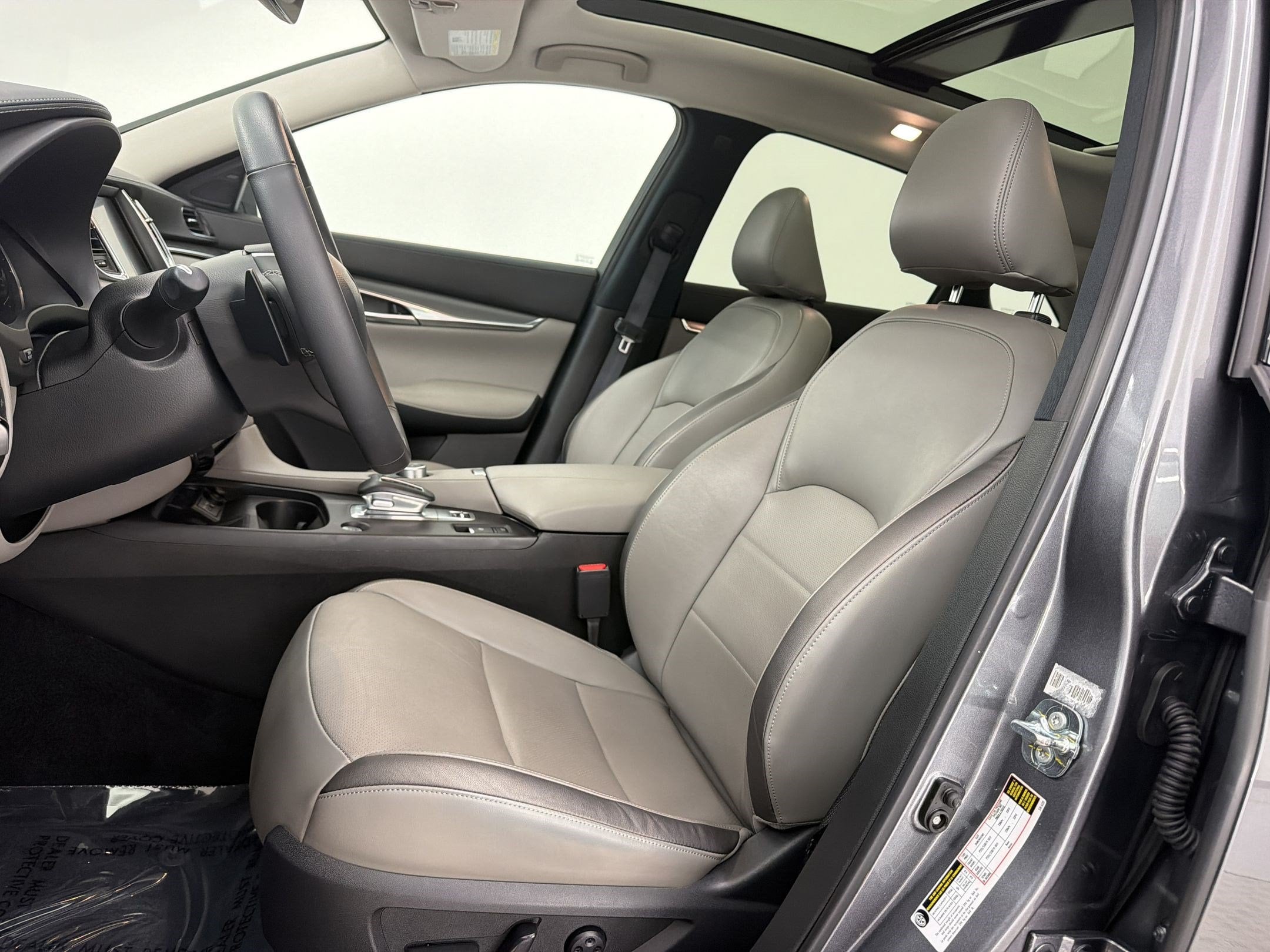 QX50 LUXE SUV