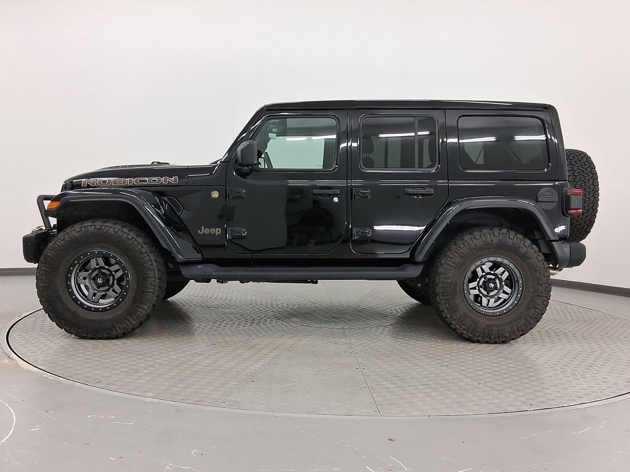 2022 Jeep Wrangler Unlimited Rubicon 392 photo 2