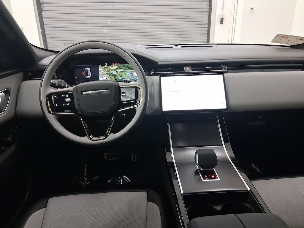 New 2026 Land Rover Range Rover Velar P400 Dynamic SE SUV