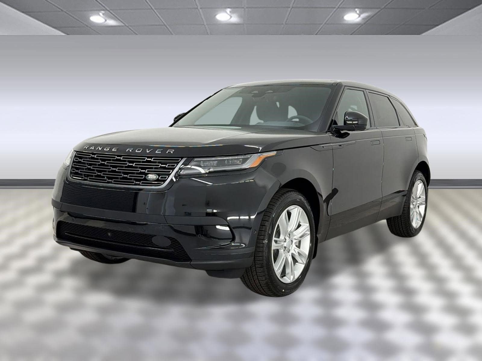 2026 Land Rover Range Rover Velar P250 S's photo