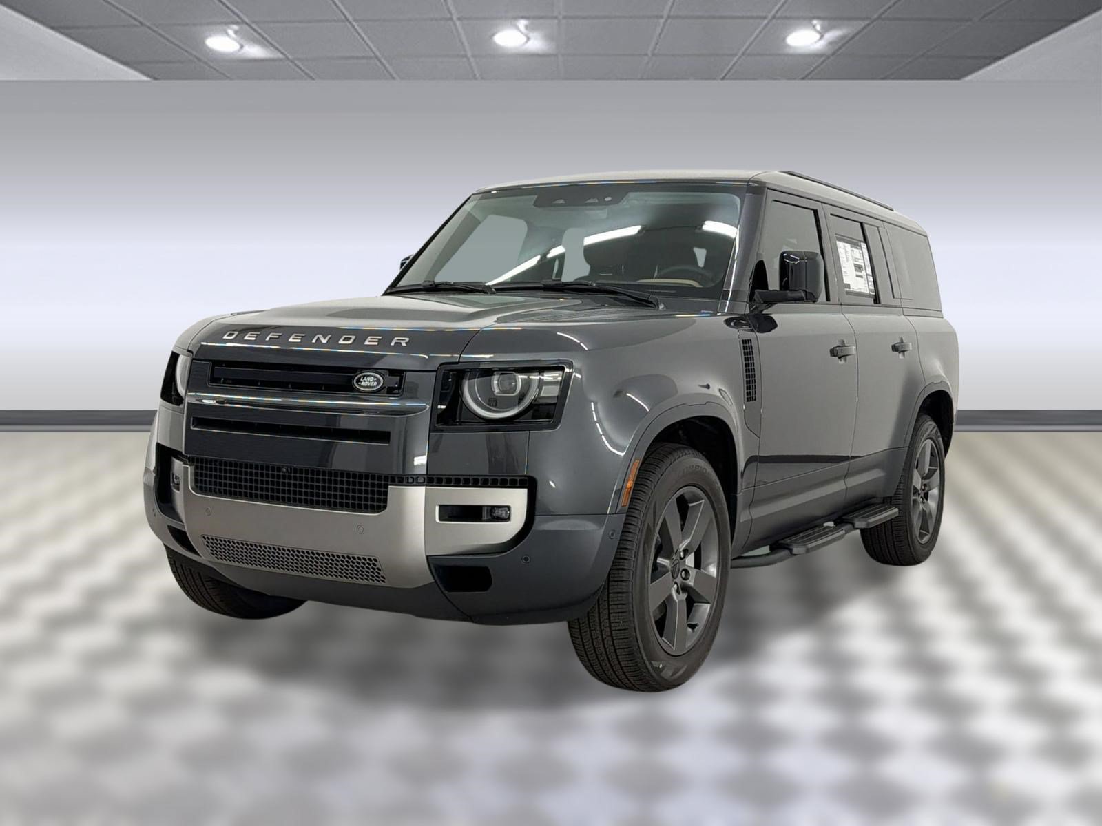  Land Rover Defender 130