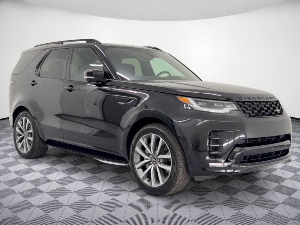 2026 Land Rover Discovery Dynamic SE SUV
