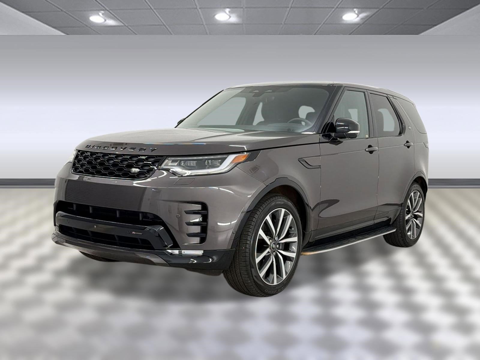2023 Land Rover Discovery S R Dynamic's photo