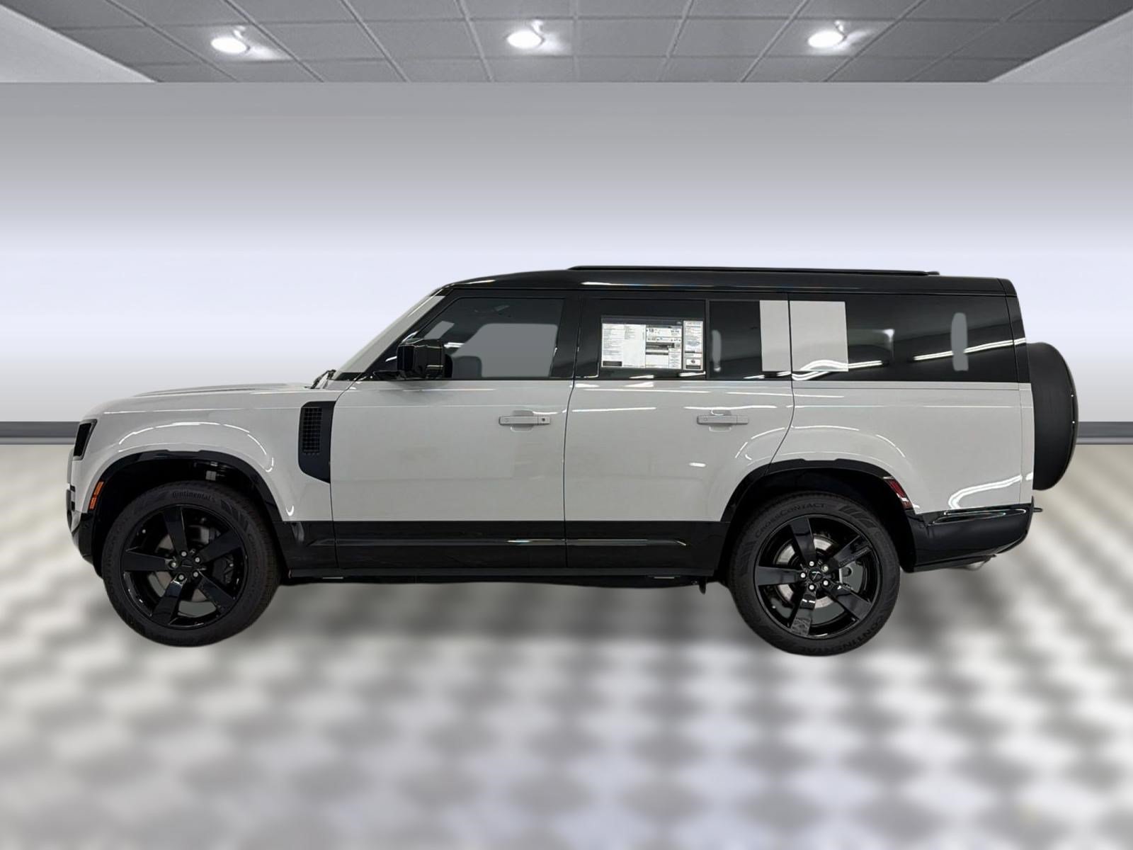 2026 Land Rover Defender 130 X-Dynamic SE SUV
