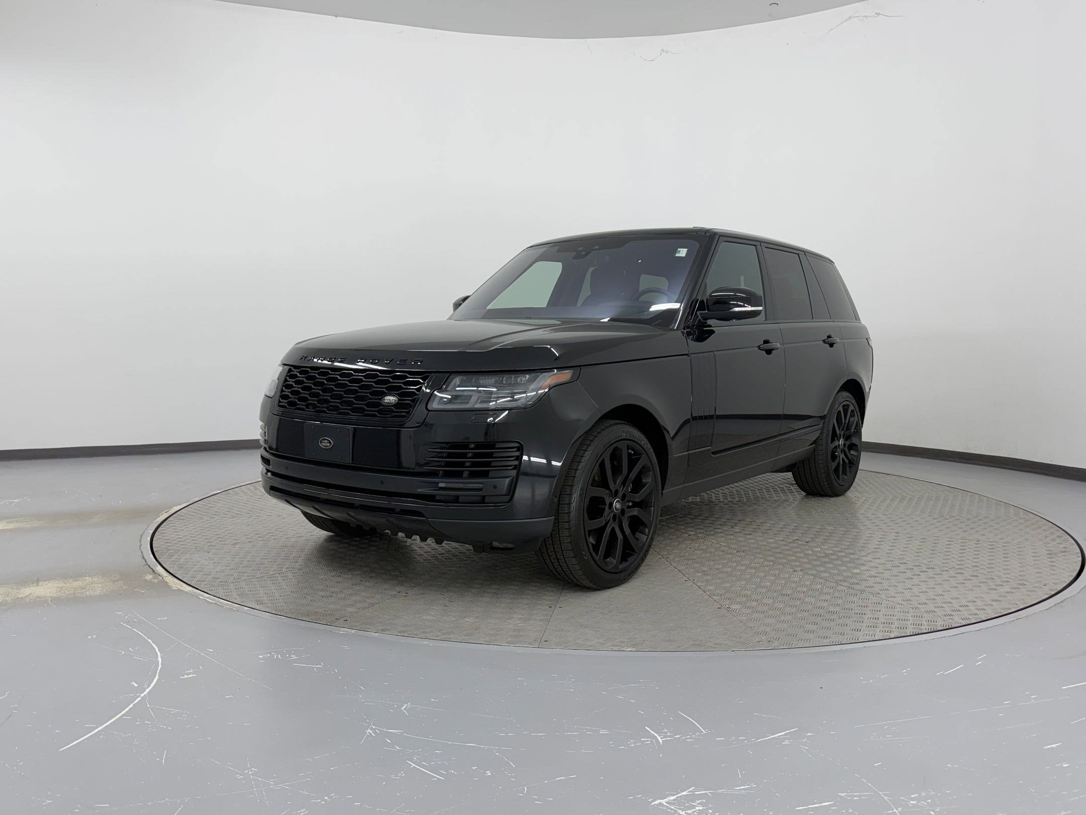 2020 Land Rover Range Rover 5.0 P525 HSE's photo