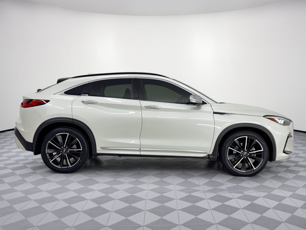 2022 INFINITI QX55 ESSENTIAL SUV