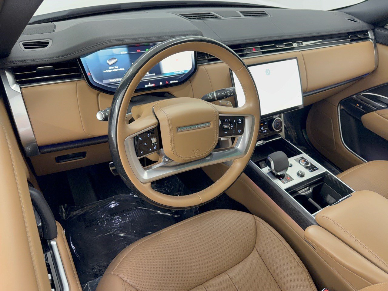 2023 Land Rover Range Rover SE - Photo 4