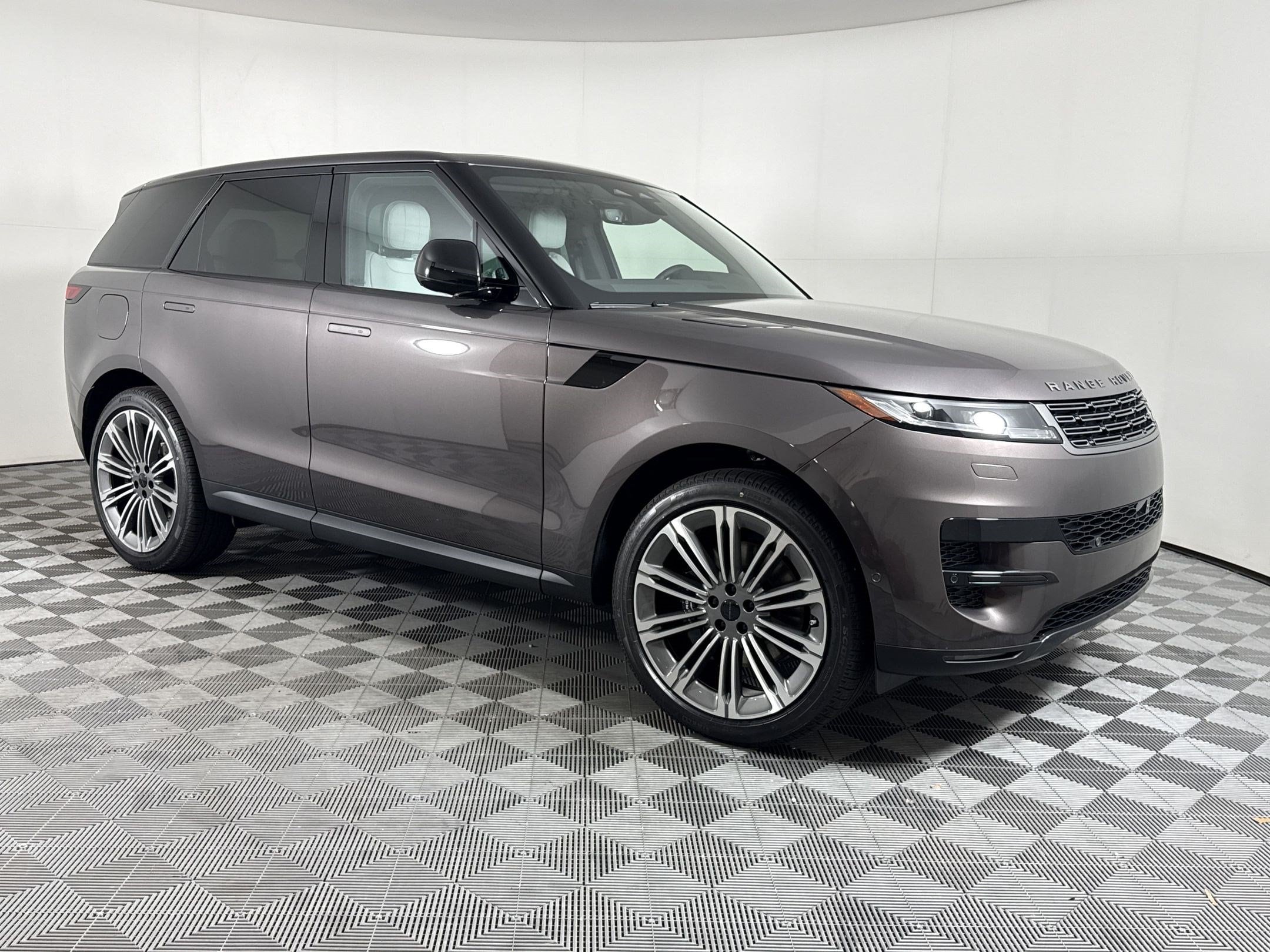 Range Rover Sport P360 SE SUV
