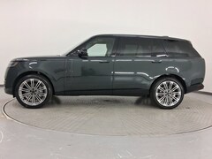 2026 Land Rover Range Rover P400 SE 7 Seat SUV