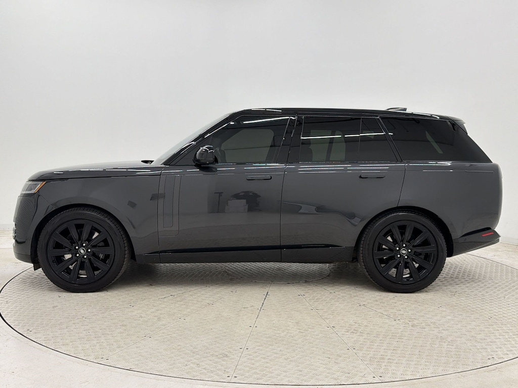 Certified 2023 Land Rover Range Rover P530 SE SUV