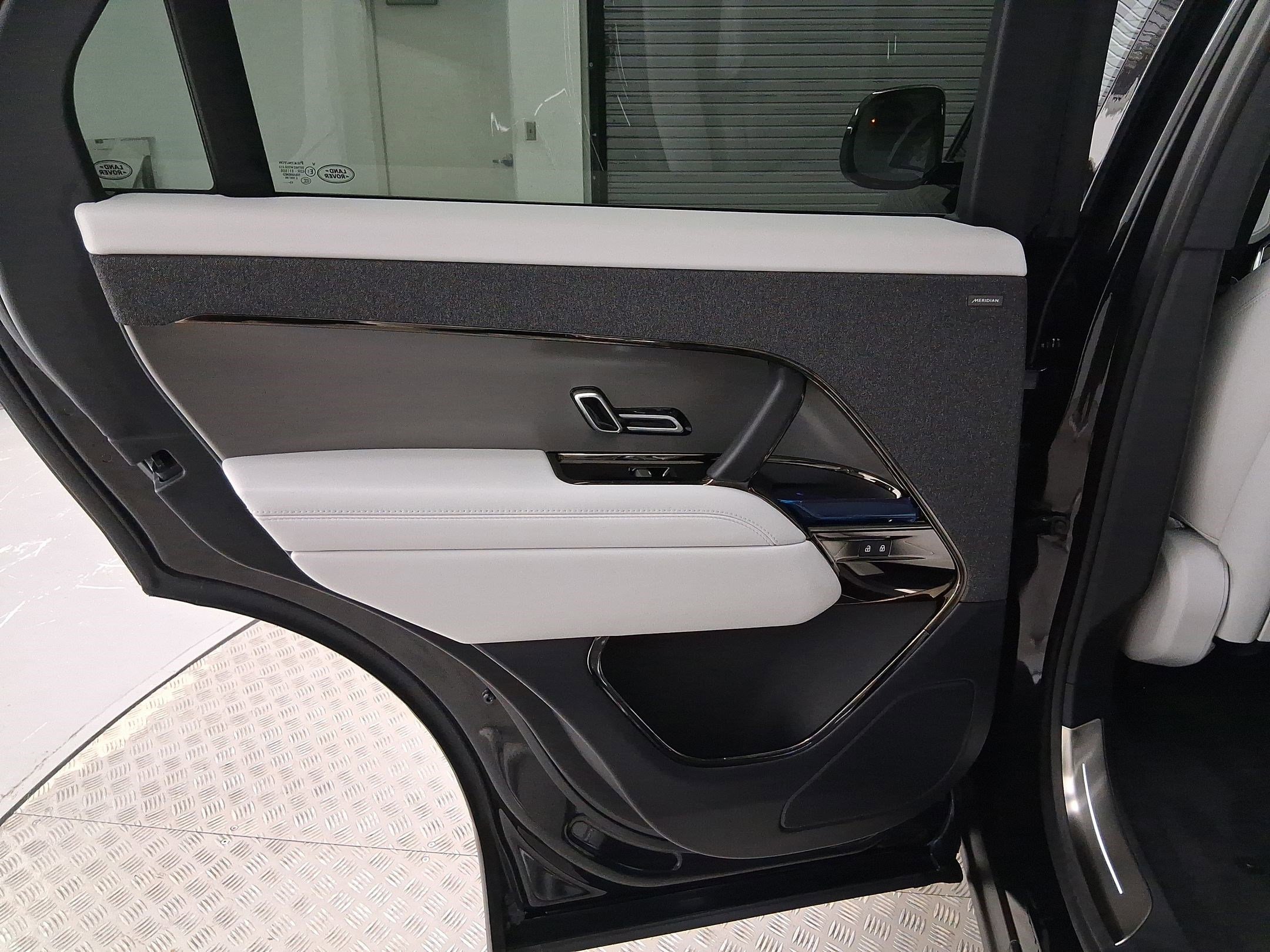 2026 Land Rover Range Rover Sport SE - Photo 28