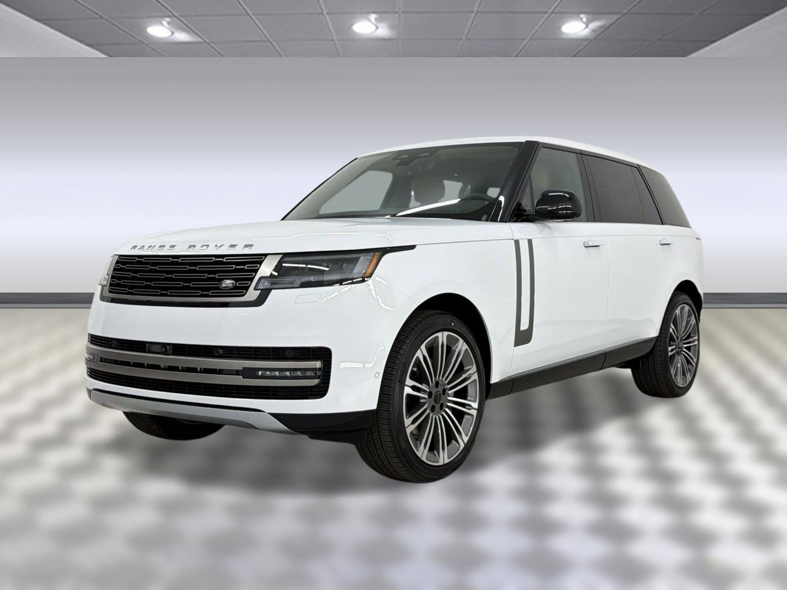 2026 Land Rover Range Rover 3.0 SE LWB 7's photo