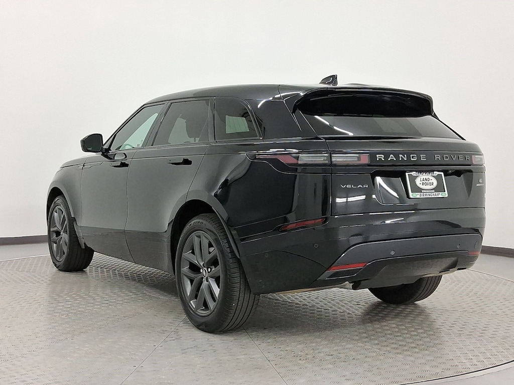 New 2026 Land Rover Range Rover Velar P250 Dynamic SE SUV