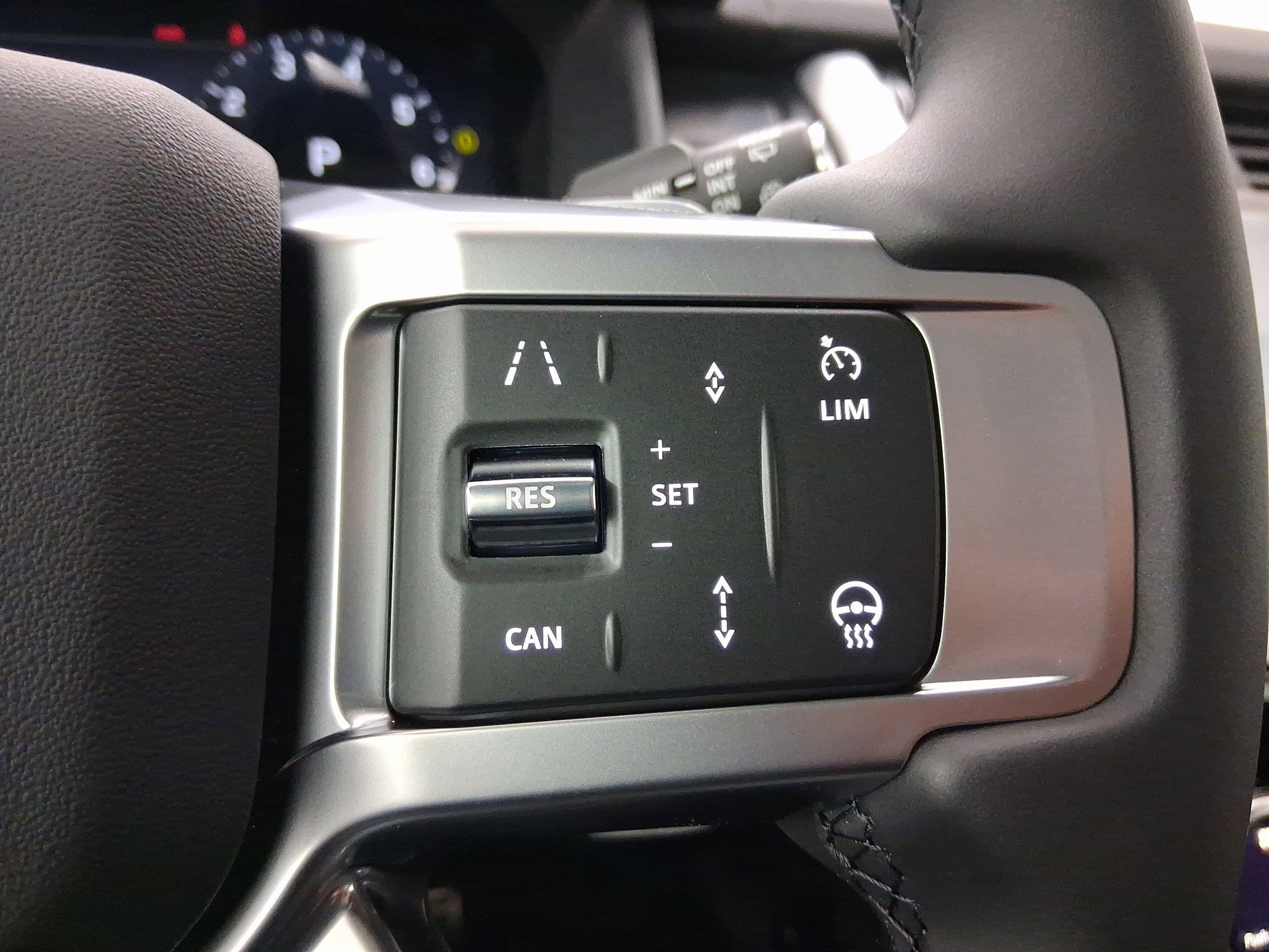2026 Land Rover Discovery Gemini Edition - Photo 16