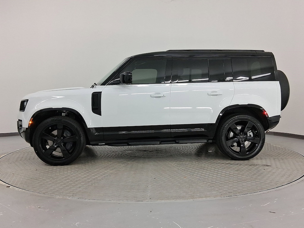 New 2026 Land Rover Defender 110 X-Dynamic SE SUV