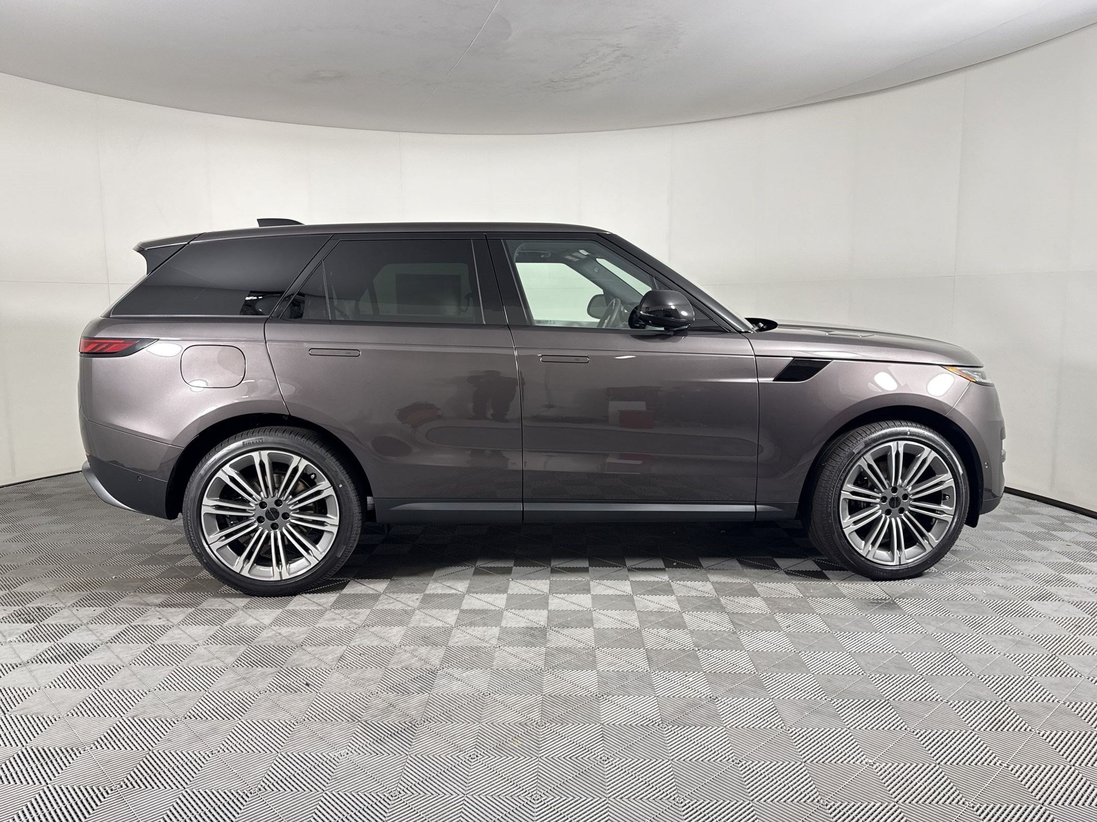 Range Rover Sport P360 SE SUV
