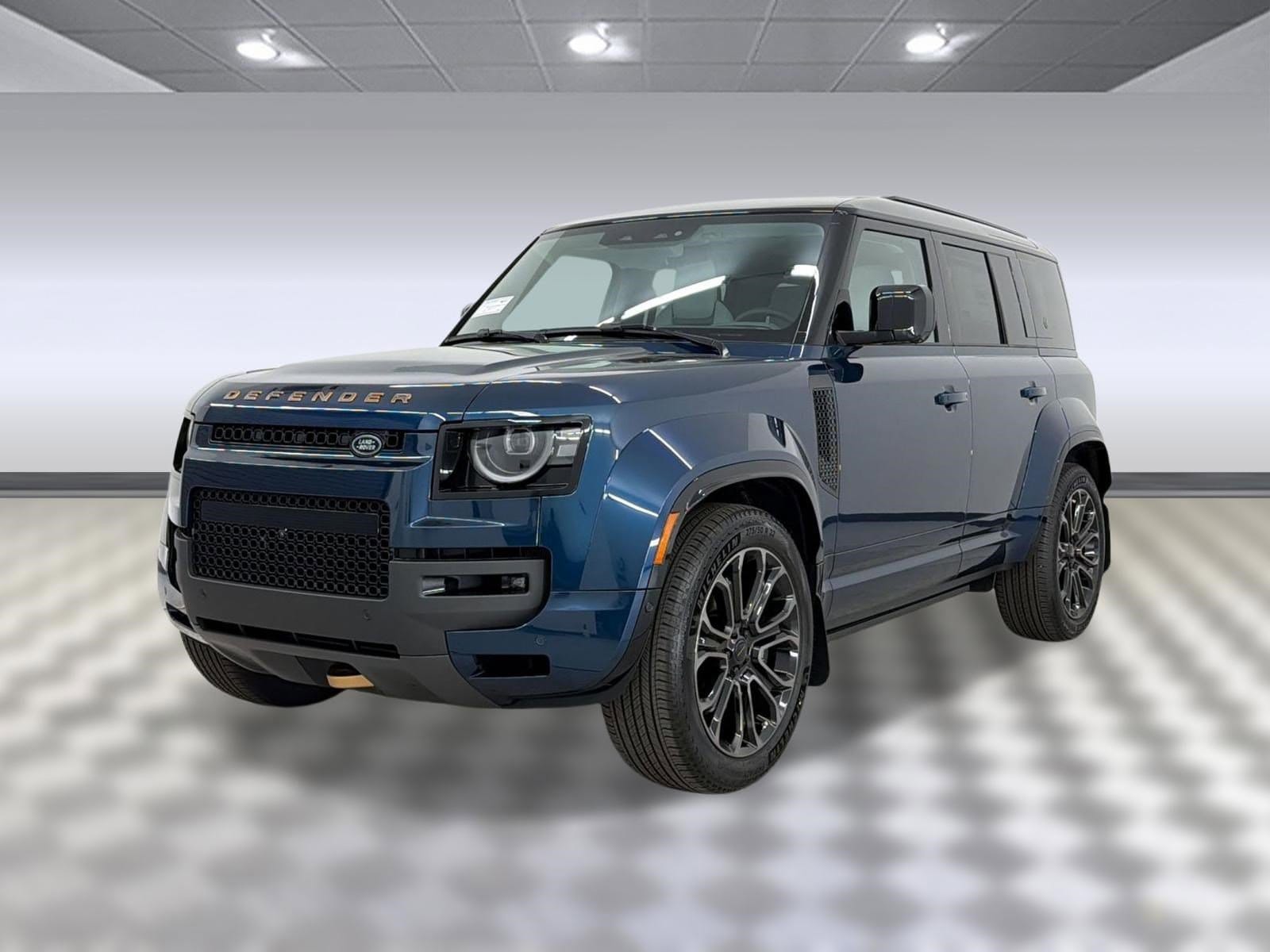 2026 Land Rover Defender 110 OCTA P635's photo