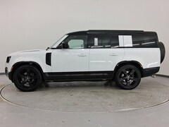 2025 Land Rover Defender 130 V8 SUV