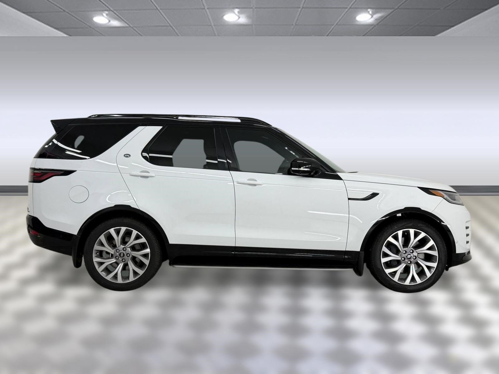 2026 Land Rover Discovery Gemini Edition SUV