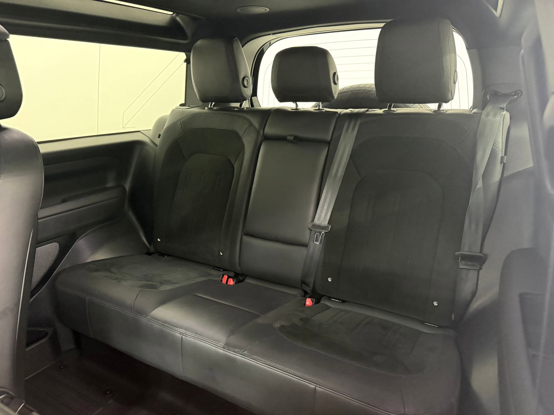 2022 Land Rover Defender V8 - Photo 17