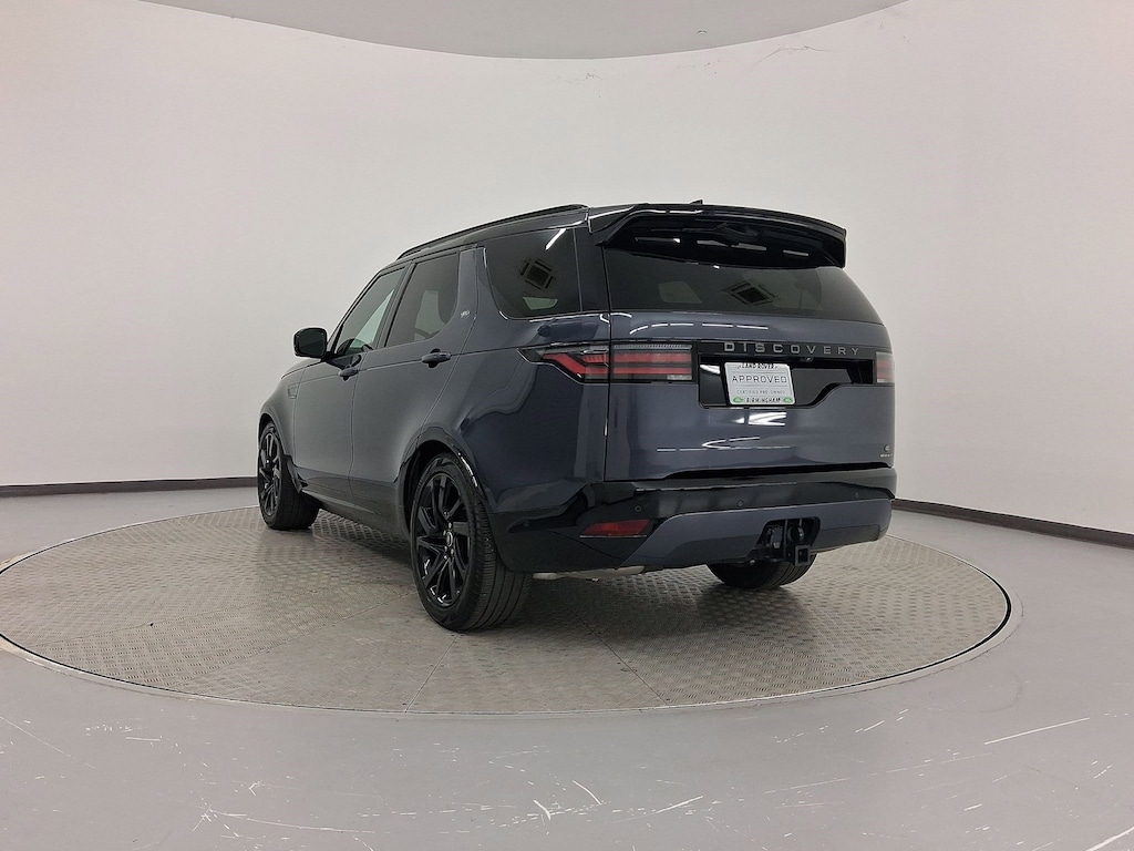 New 2025 Land Rover Discovery P360 Dynamic SE SUV