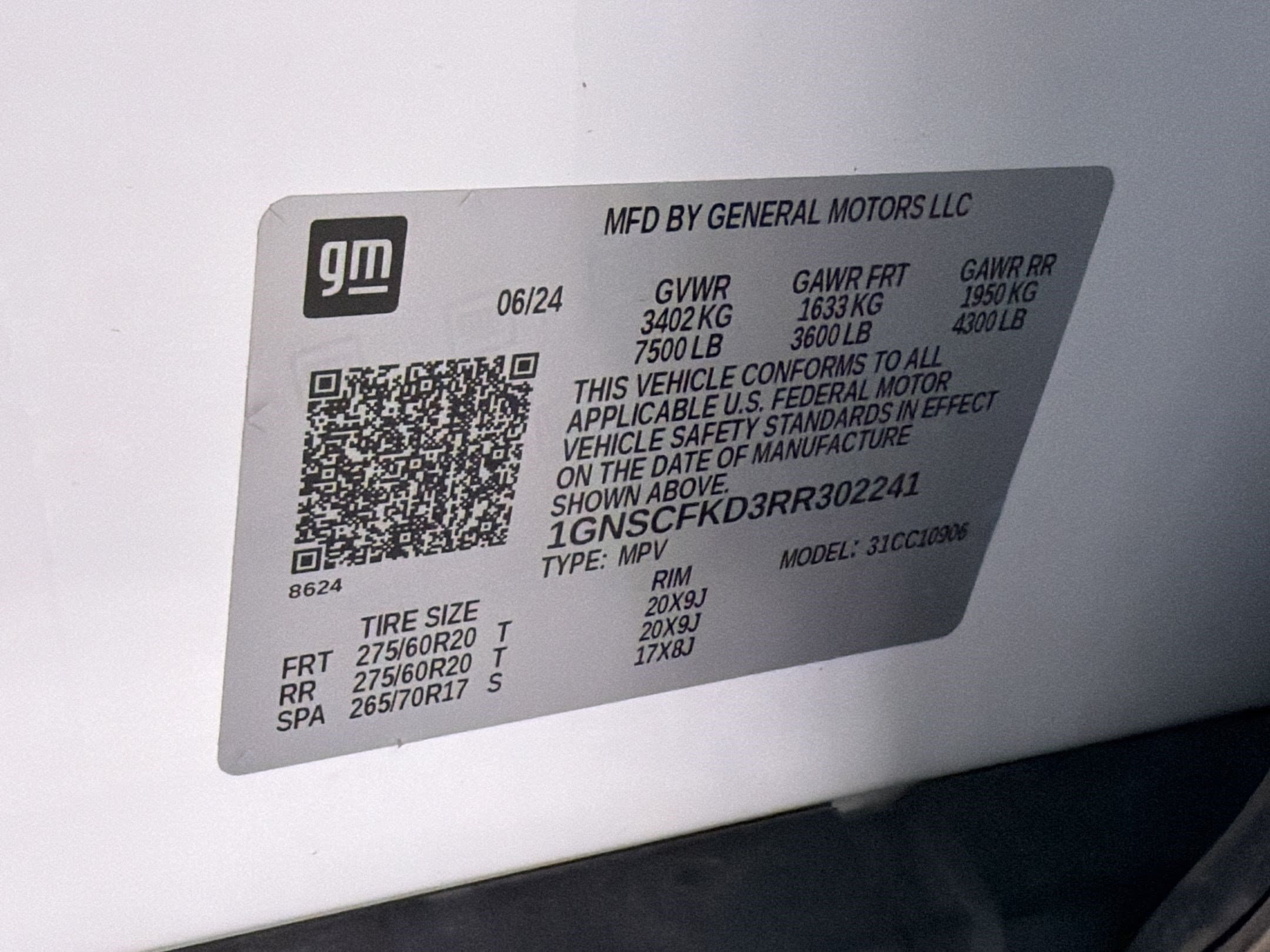 2024 Chevrolet Suburban Premier - Photo 22