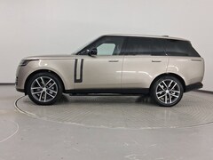 2025 Land Rover Range Rover P530 SE SUV