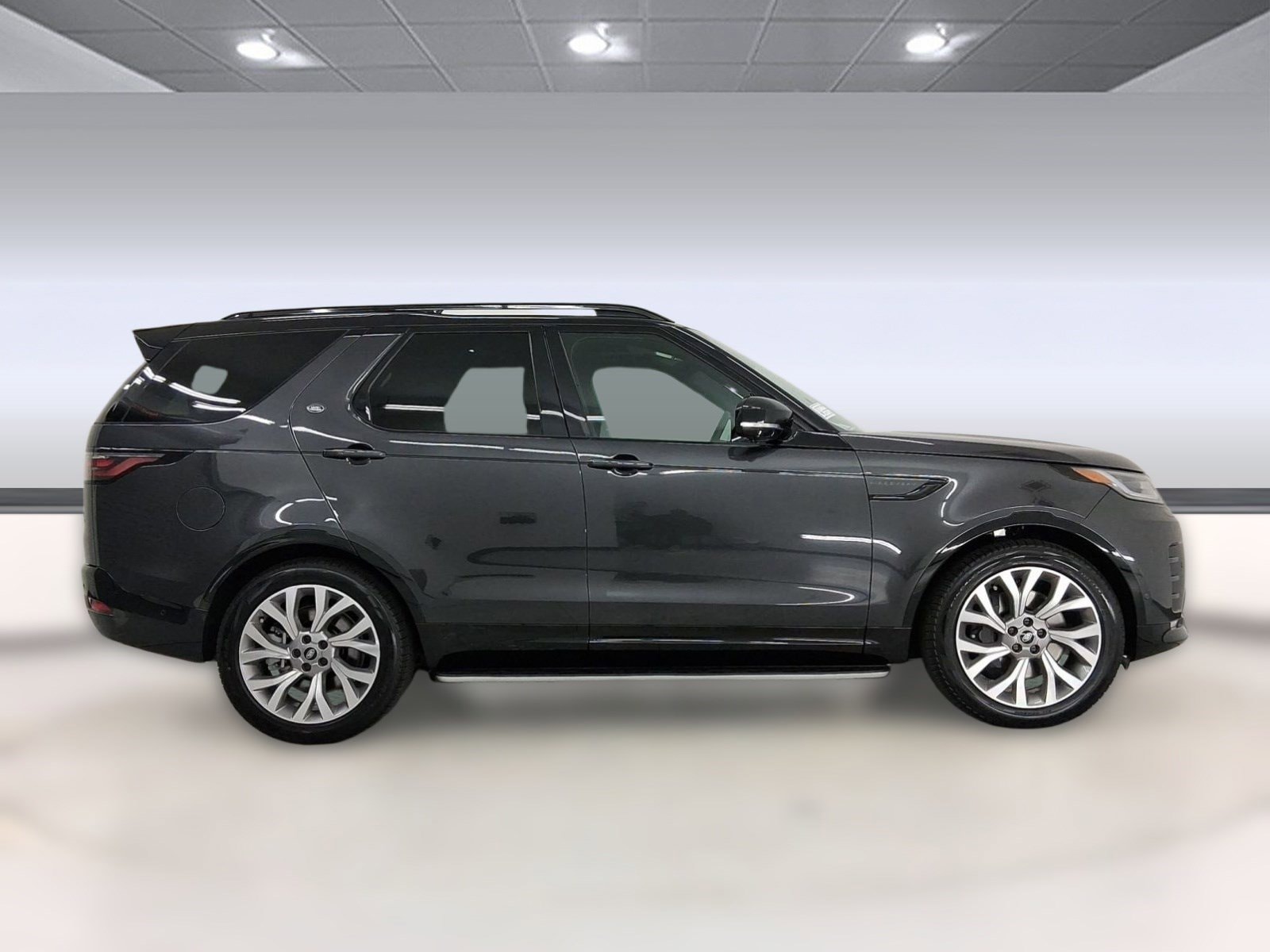 2026 Land Rover Discovery Gemini Edition - Photo 8