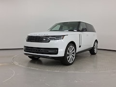 2025 Land Rover Range Rover P400 SE SUV