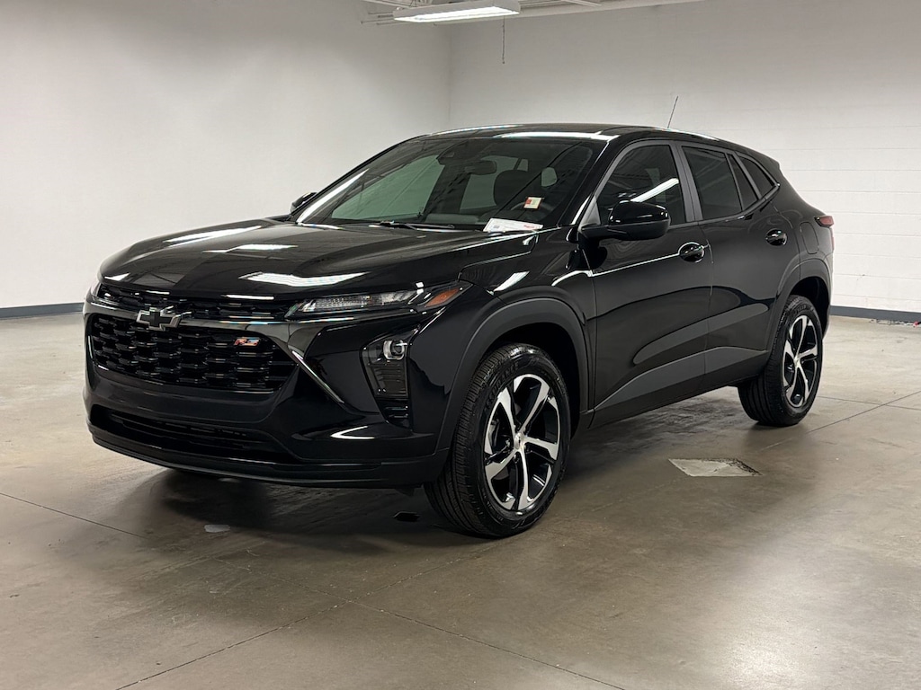 Used 2025 Chevrolet Trax 1RS SUV