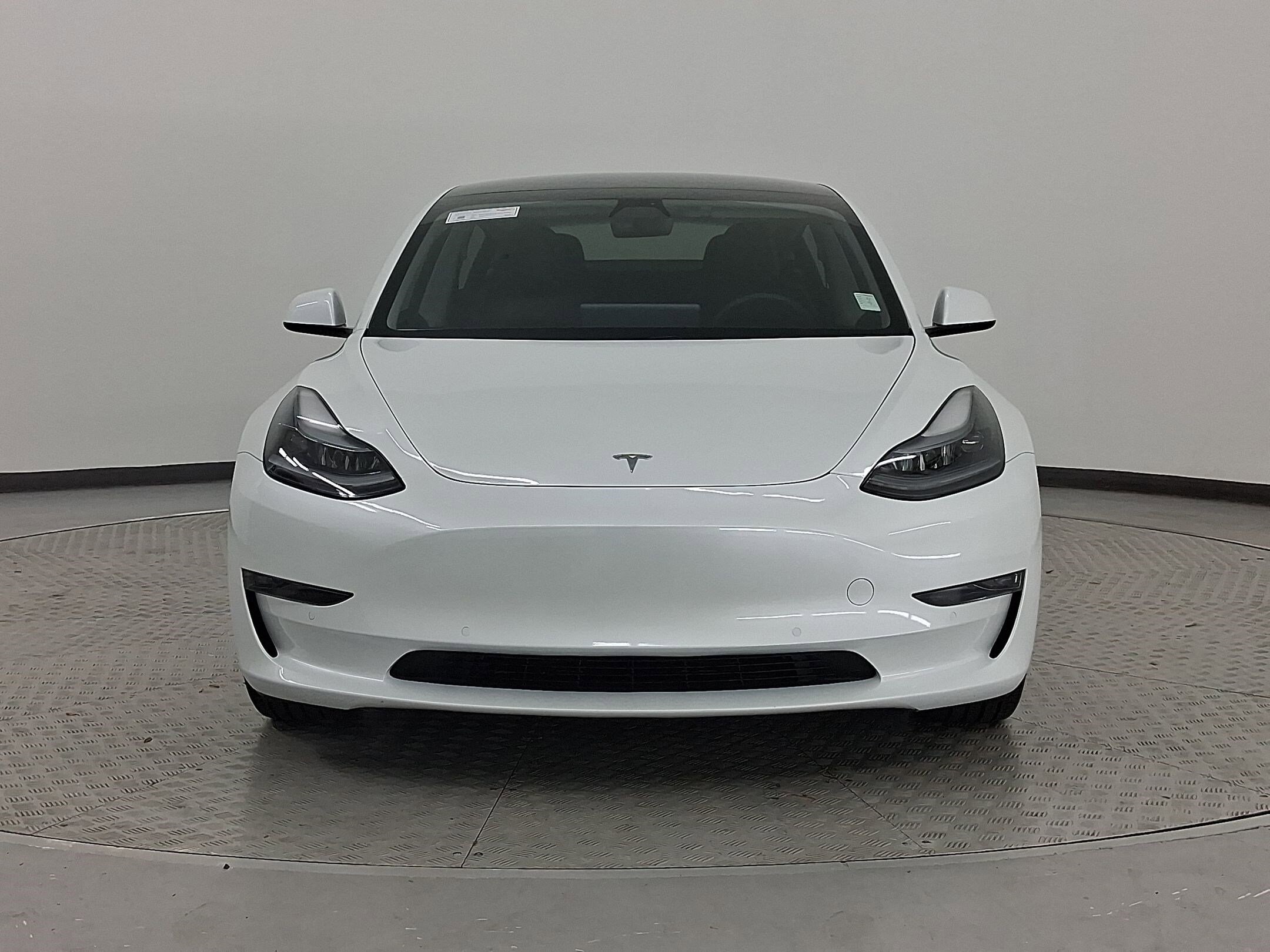 2021 Tesla Model 3 Long Range photo 4