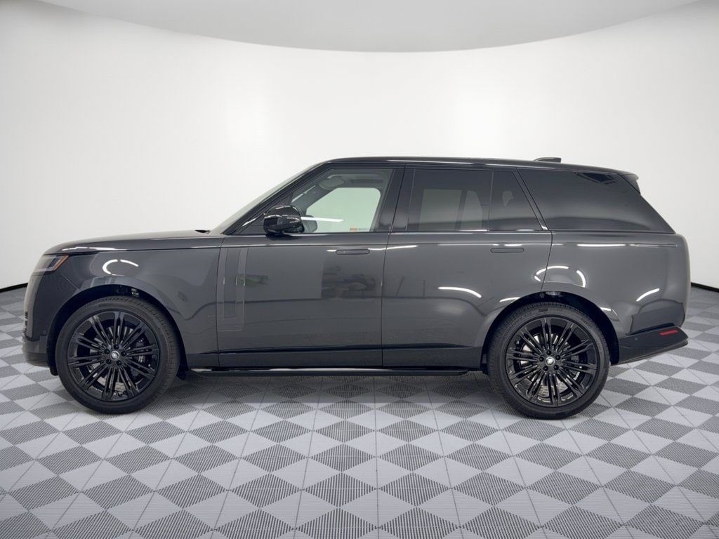 Certified 2025 Land Rover Range Rover P530 SE SUV