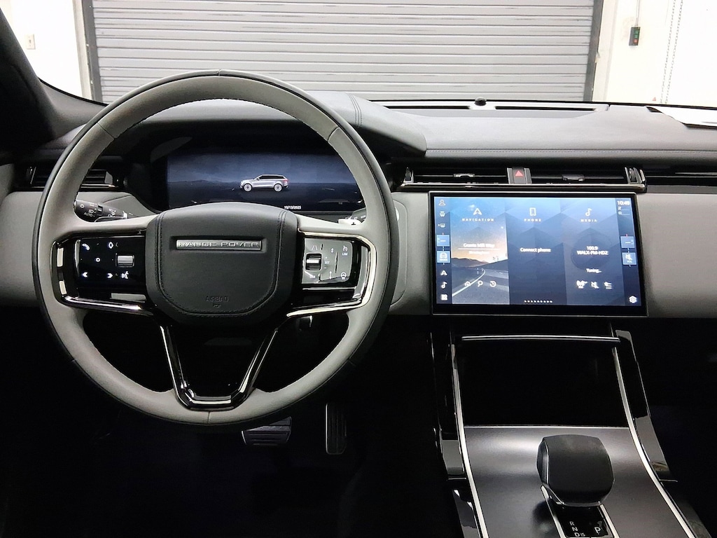New 2026 Land Rover Range Rover Velar P250 Dynamic SE SUV