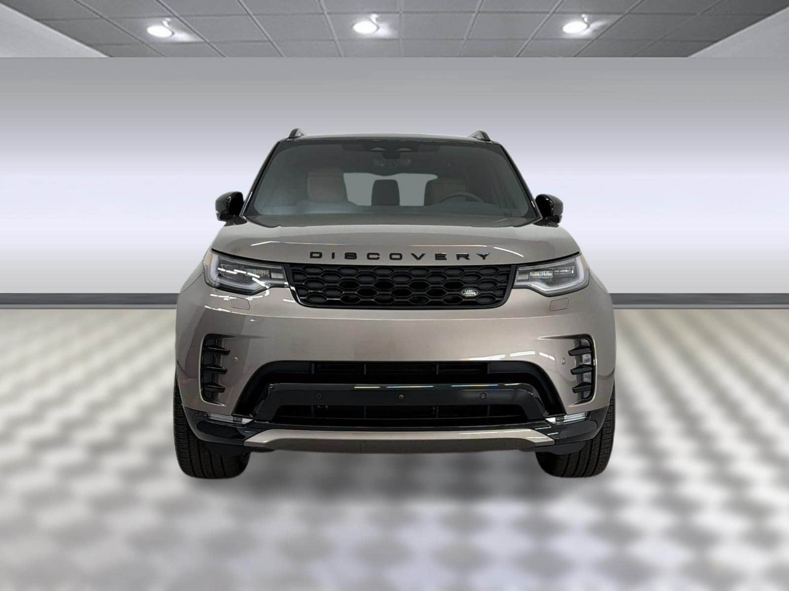 2026 Land Rover Discovery Dynamic SE SUV