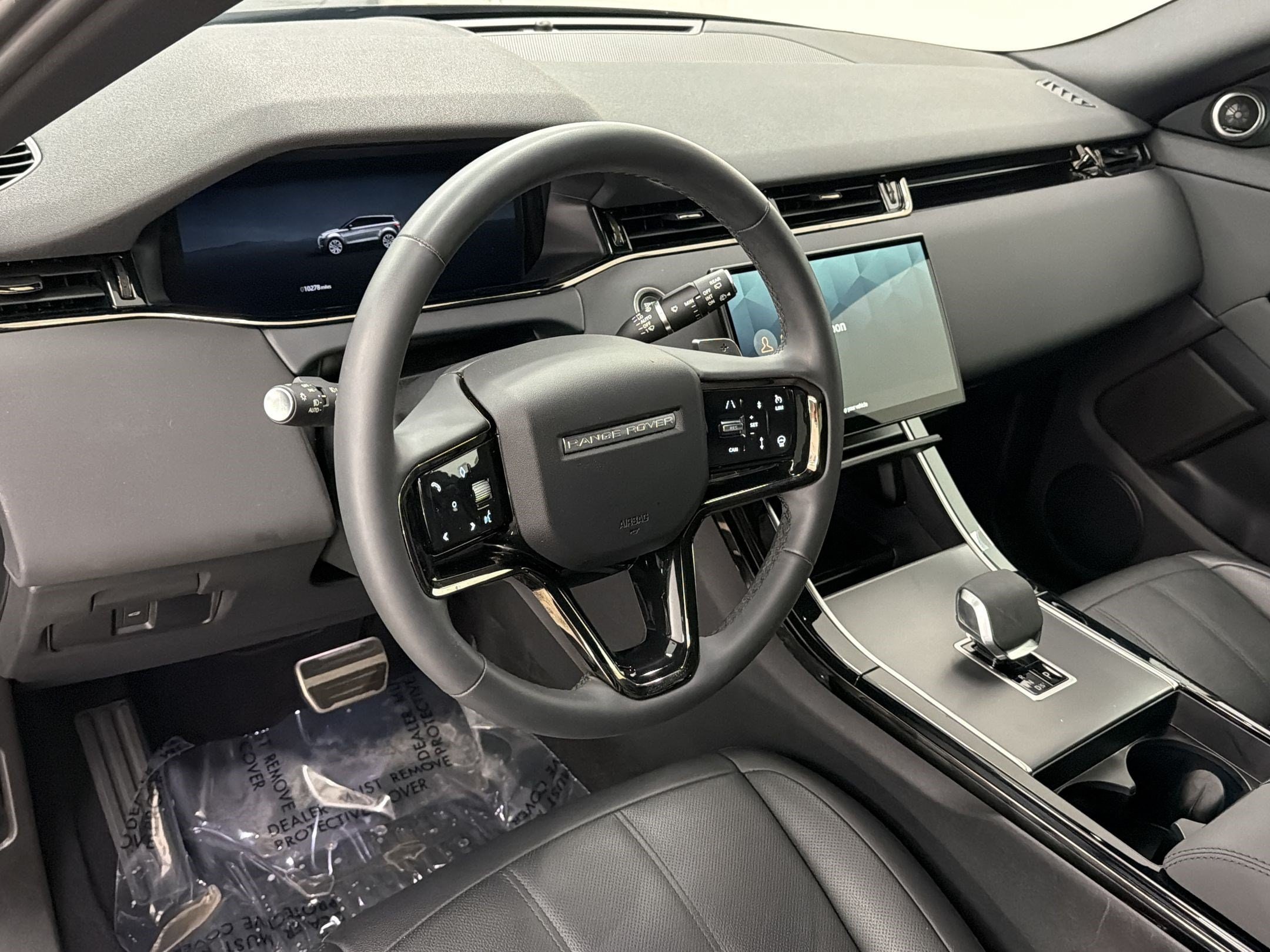 2025 Land Rover Range Rover Evoque Dynamic SE SUV