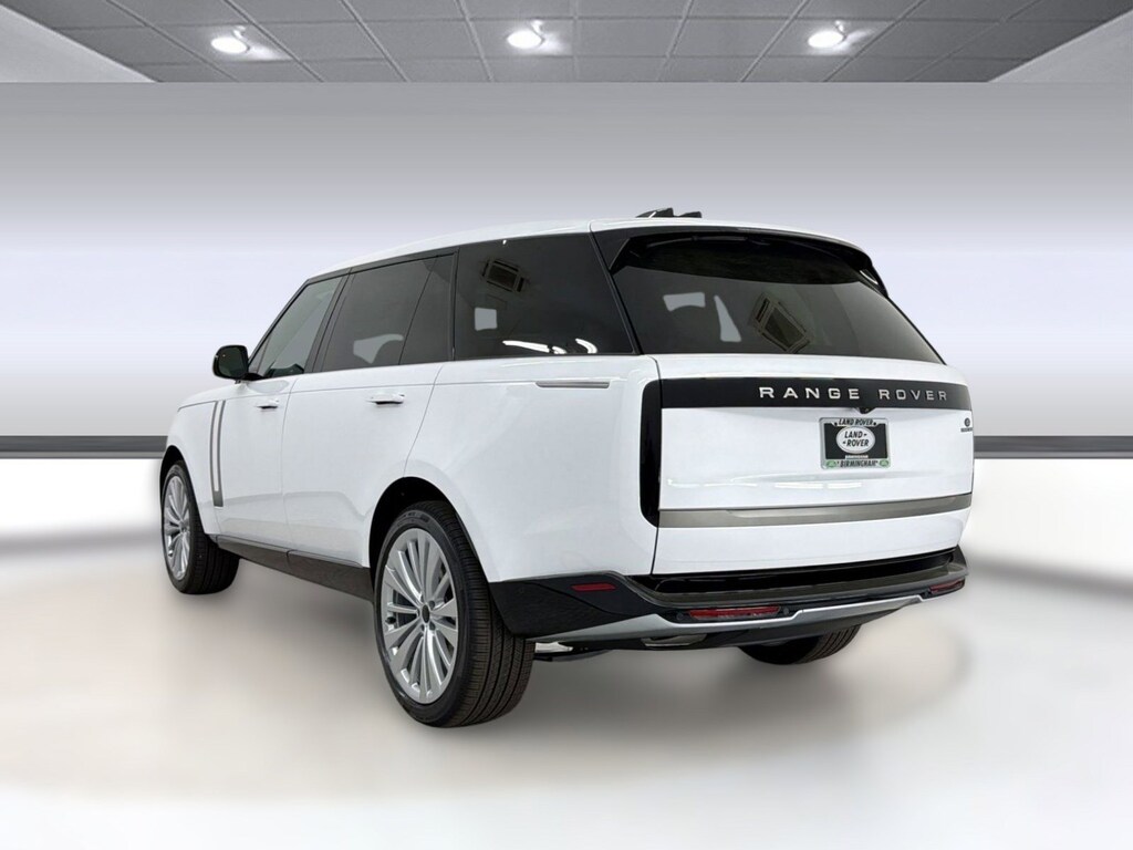 New 2026 Land Rover Range Rover P400 SE 7 Seat SUV