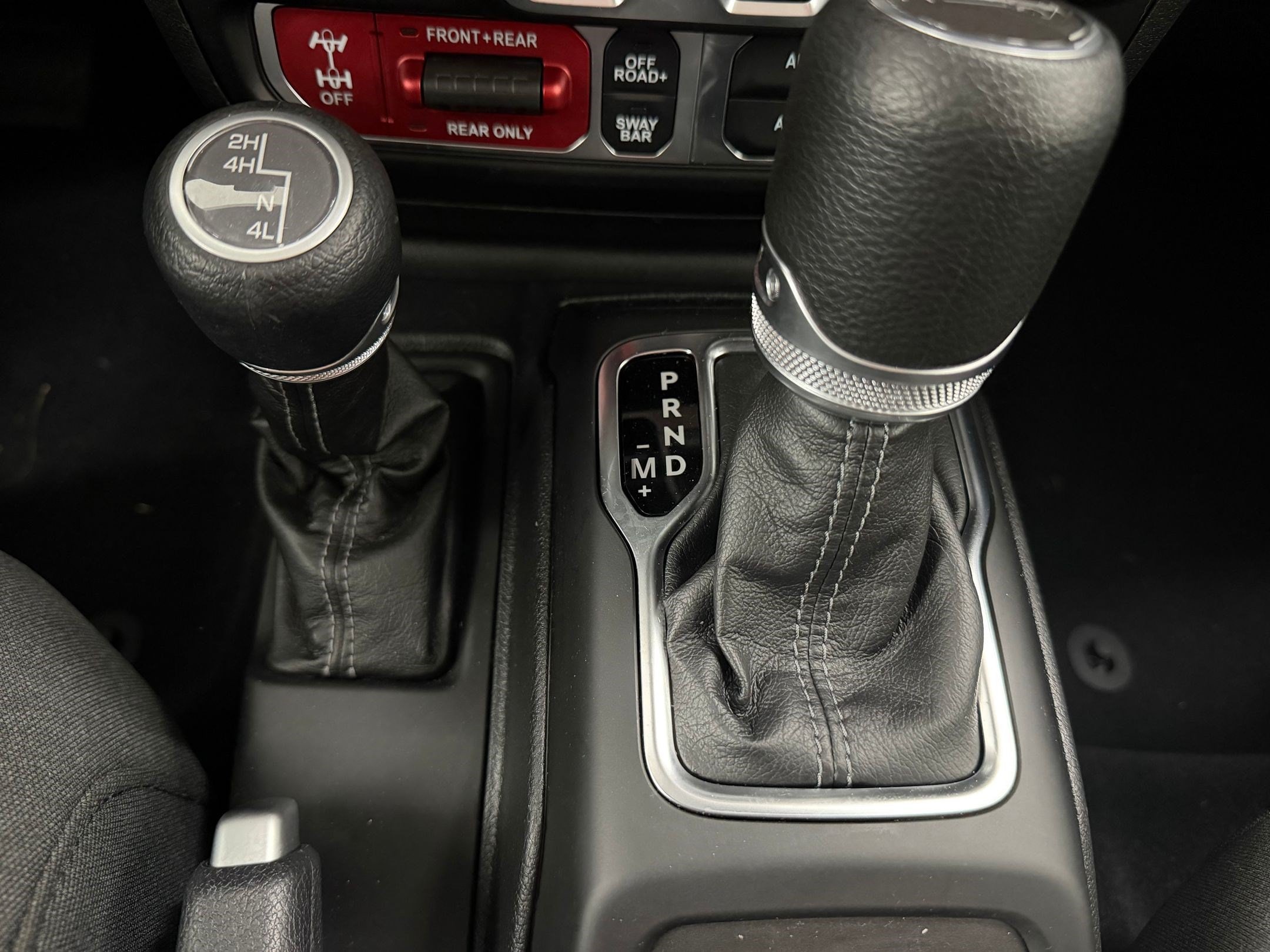 2025 Jeep Gladiator Rubicon - Photo 17